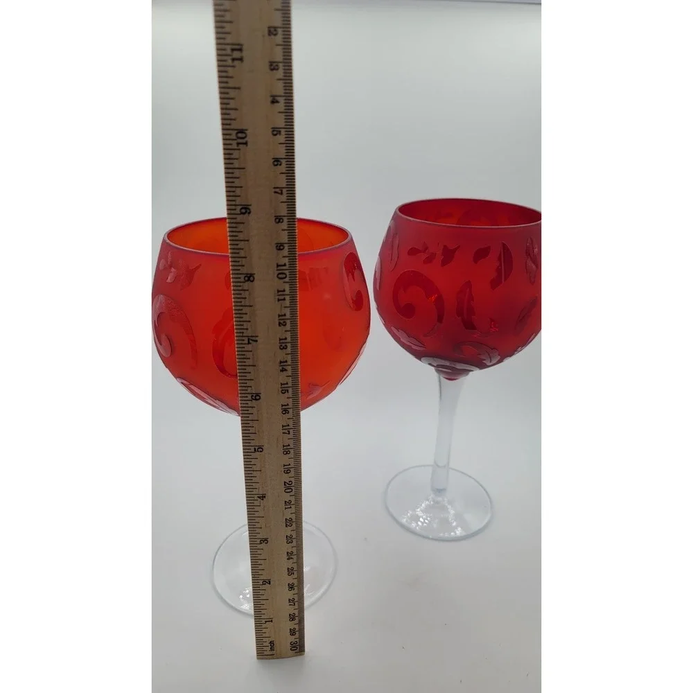 Coldwater‎ Creek Ruby Red Balloon Wine Glasses Etched Scroll & Floral - Set of 2